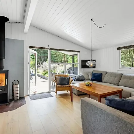 別荘 Roald - 2-2km From The Sea By Interhome *